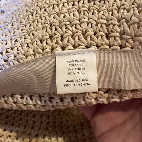 Floppy summer hat - Picture 2 of 3